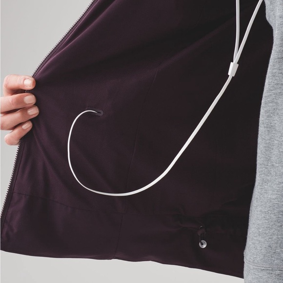 Lululemon Step To It Jacket - Hooded Rain Jacket - Picture 7 of 15